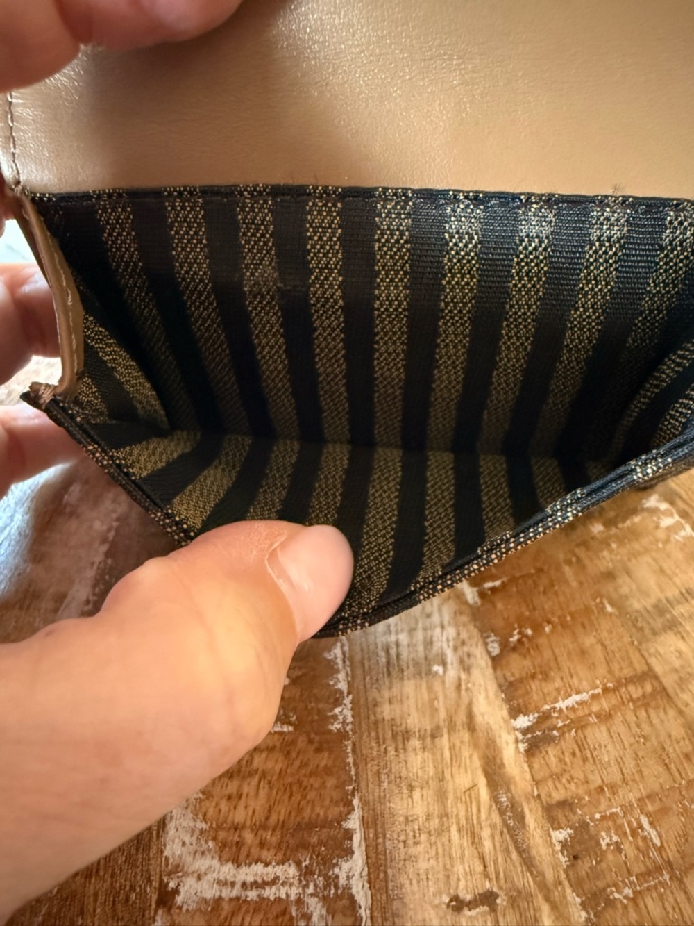 Like new! Fendi Baguette Zucca Cardholder Wallet! - Picture 6 of 12
